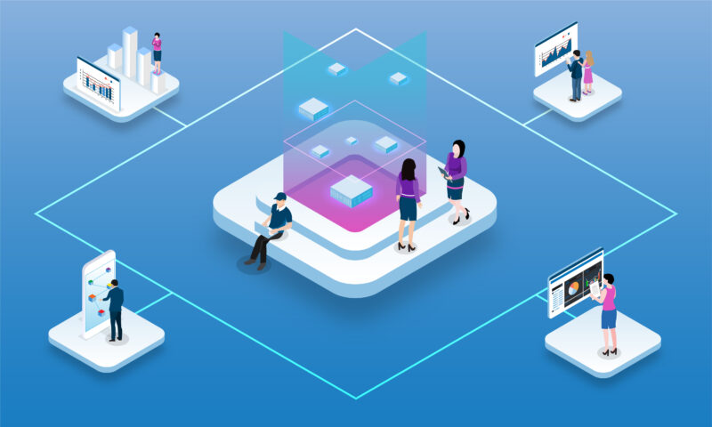 Blog 3 personas conectadas en red